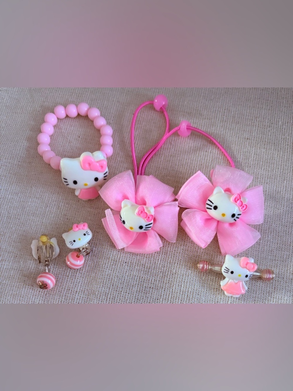 Hello Kitty Pink and White Hair Accessory Set